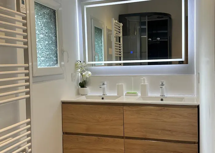 Le Jardin De Lokijoy * 拉·里维耶尔·圣·秀